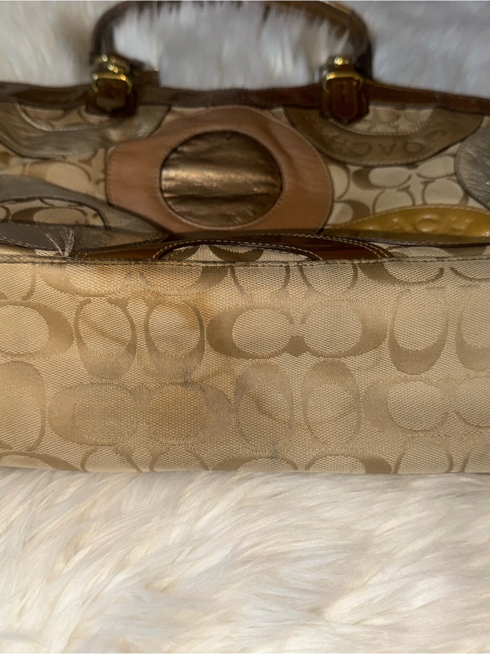 Coach Circle Appliqué Signature Tote in Brown and Gold Metallics - Picture 2 of 7